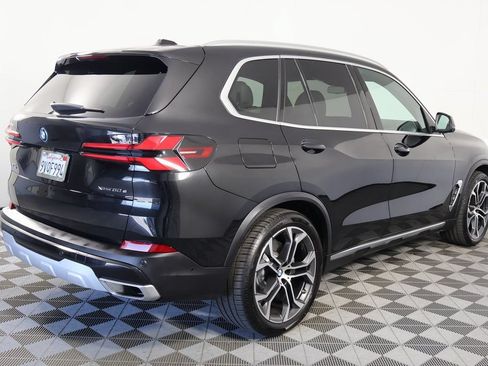 Used 2026 BMW X5 xDrive50e AWD/4WD image 4