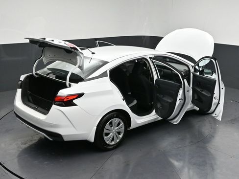 Certified 2025 Nissan Versa S w/ Trunk Package image 32