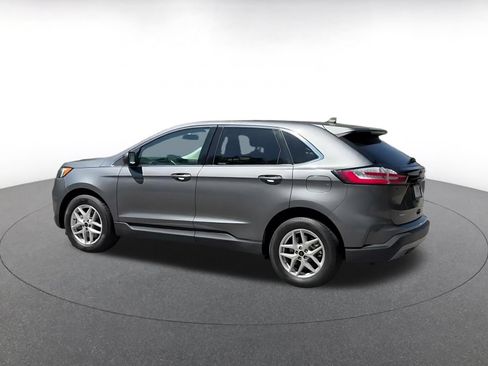 Used 2024 Ford Edge SEL AWD/4WD image 8