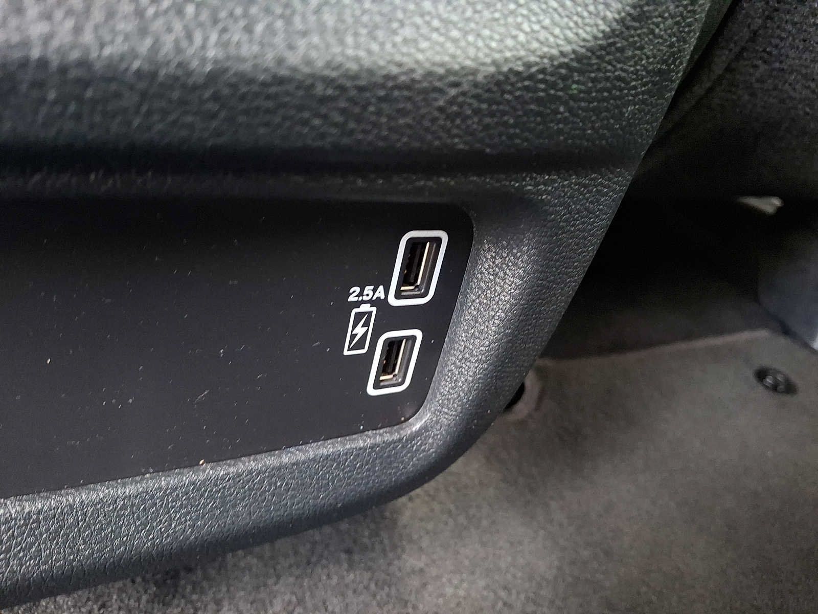 Used 2023 Honda Passport EX-L image 11
