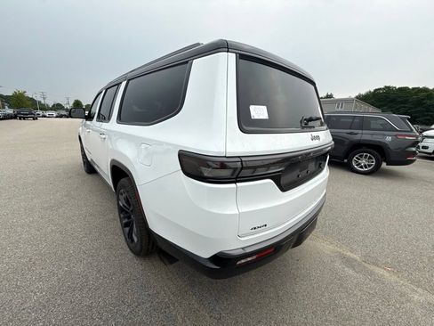 New 2026 Jeep Grand Wagoneer L Summit AWD/4WD image 3
