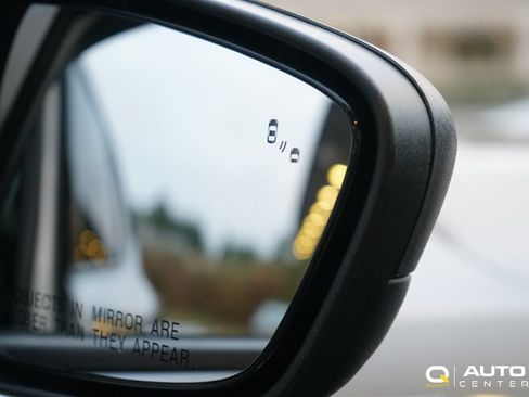 Used 2024 Ford Escape ST-Line image 14