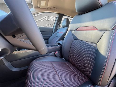 New 2026 Nissan Kicks SR w/ Cold Weather Package image 19