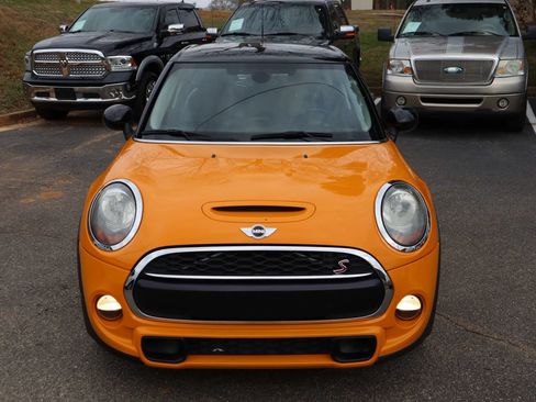 Used 2015 MINI Cooper S FWD image 2