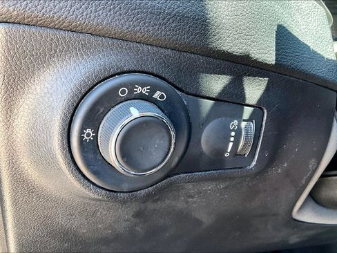 Used 2019 Jeep Compass Sport AWD/4WD image 31