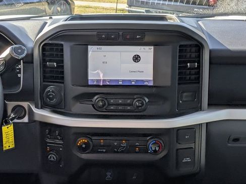 Used 2021 Ford F150 XLT w/ Trailer Tow Package image 17