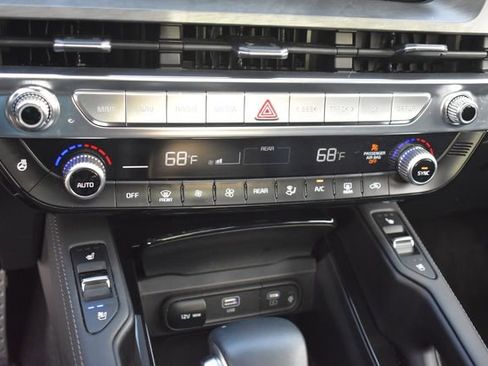 Used 2024 Kia Telluride SX Prestige X-Line AWD/4WD image 34