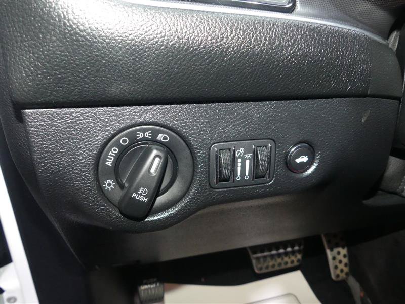Used 2018 Dodge Challenger SXT Plus RWD image 23