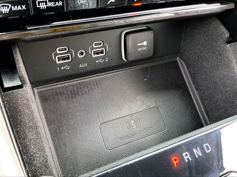Used 2021 Jeep Grand Cherokee L Overland w/ Luxury Tech Group IV RWD image 62