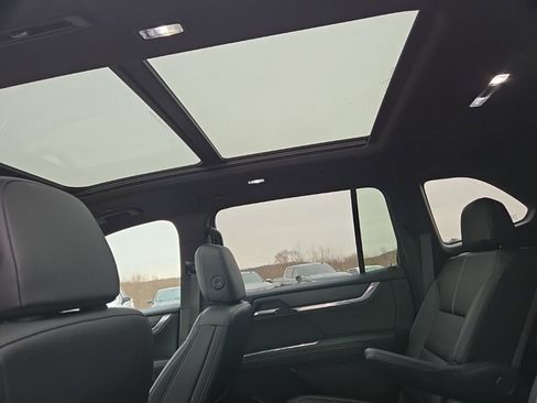 Certified 2025 GMC Acadia Elevation w/ Elevation Premium Package image 42