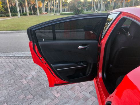 Used 2022 Dodge Charger GT image 25