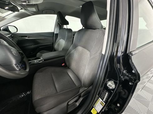 Used 2025 Toyota Camry LE FWD image 11