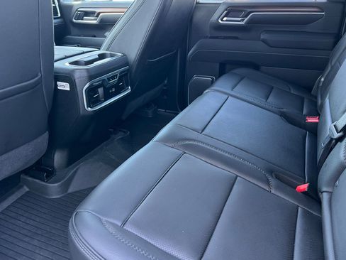 Used 2025 GMC Sierra 2500 Denali w/ Denali Reserve Package image 12