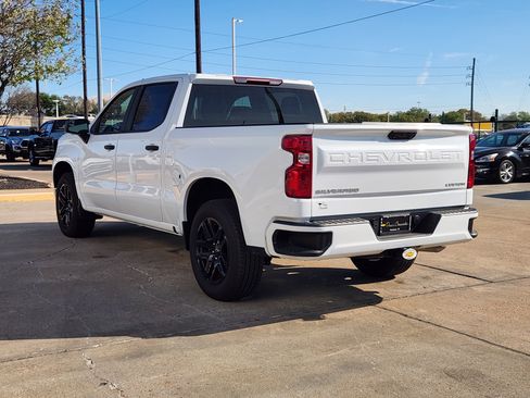 Certified 2025 Chevrolet Silverado 1500 Custom image 8