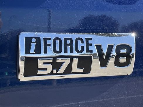 Used 2015 Toyota Tundra SR5 w/ SR5 Upgrade Package image 27