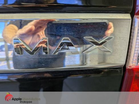 Used 2018 Ford Expedition Max XLT w/ Equipment Group 202A AWD/4WD image 7