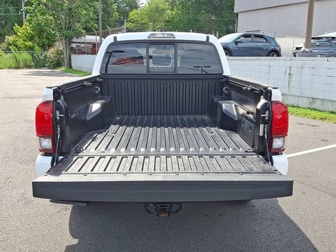 Used 2023 Toyota Tacoma SR AWD/4WD image 23