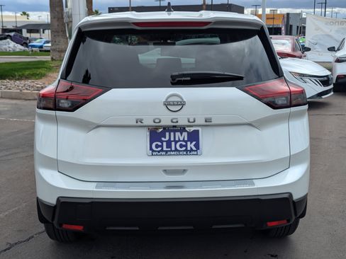 New 2026 Nissan Rogue SV image 3