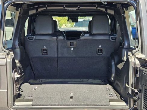 New 2025 Jeep Wrangler Unlimited Sahara w/ Safety Group AWD/4WD image 11