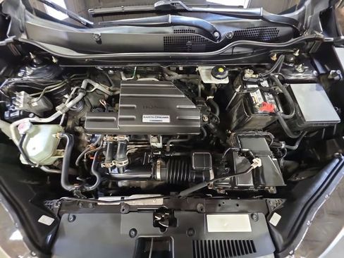Used 2018 Honda CR-V Touring image 47