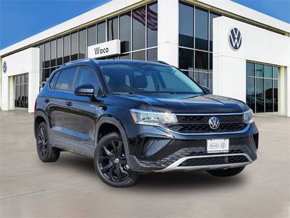 New 2024 Volkswagen Taos SE