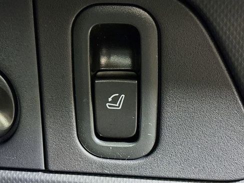 New 2026 Subaru Forester Limited image 36