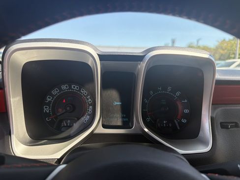 Used 2010 Chevrolet Camaro SS w/ RS Package RWD image 21