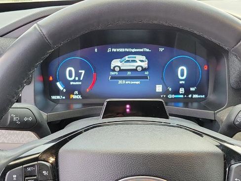 Certified 2025 Ford Explorer Platinum w/ Ultimate Package image 30