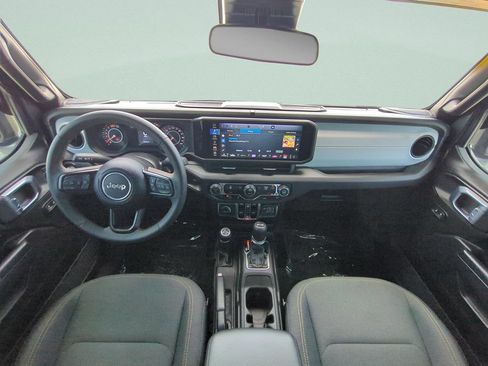 Used 2024 Jeep Wrangler Unlimited Sport AWD/4WD image 11