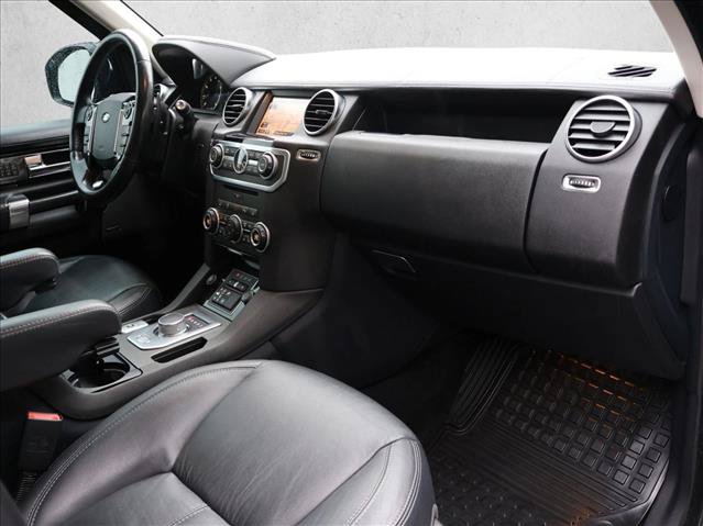 Used 2016 Land Rover LR4 HSE LUX AWD/4WD image 26