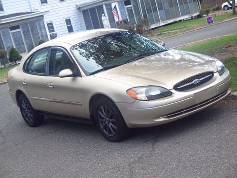 Used 2000 Ford Taurus SES image 23