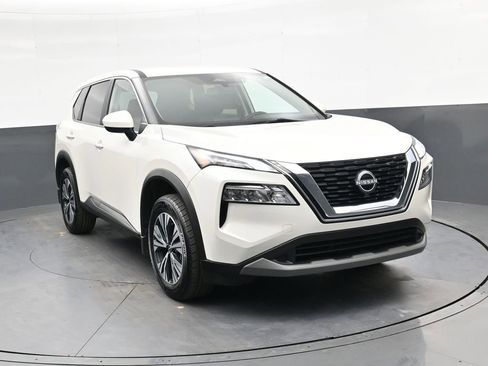 Used 2023 Nissan Rogue SV FWD image 1
