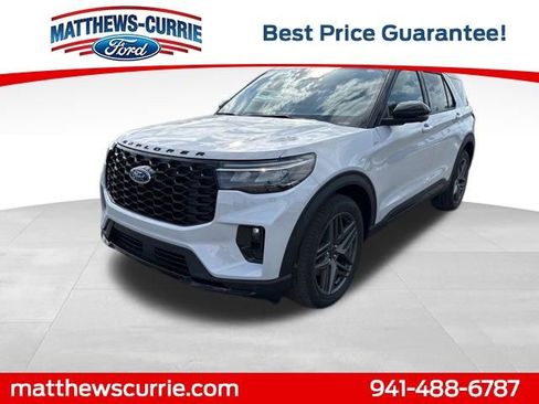New 2026 Ford Explorer ST-Line image 7