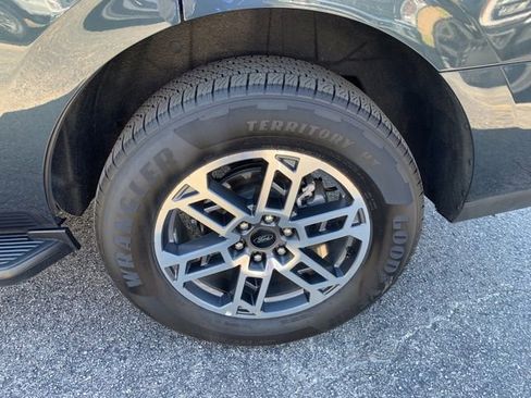 New 2025 Ford Expedition Active RWD image 41