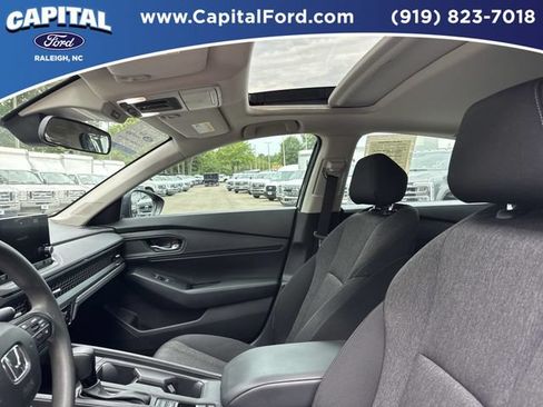 Used 2024 Honda Accord EX image 22