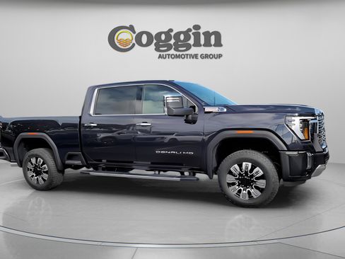 New 2025 GMC Sierra 2500 Denali w/ Technology Package image 17