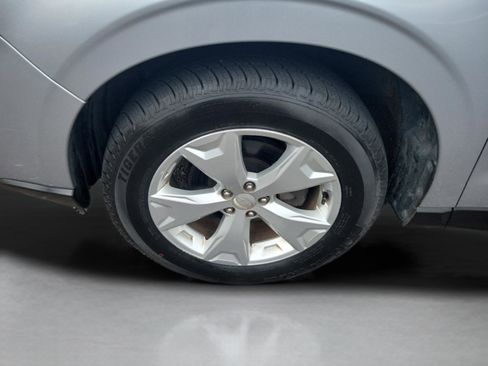 Used 2014 Subaru Forester 2.5i Premium w/ All-Weather Package image 32