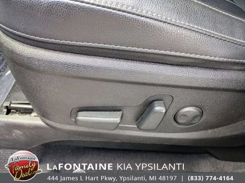 Used 2021 Kia Telluride EX w/ EX Premium Package AWD/4WD image 14