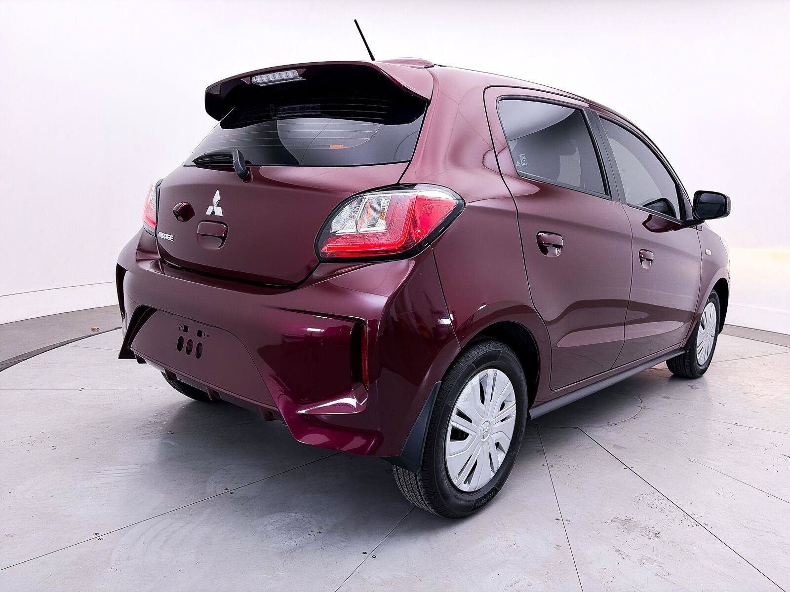 Used 2024 Mitsubishi Mirage ES FWD image 14