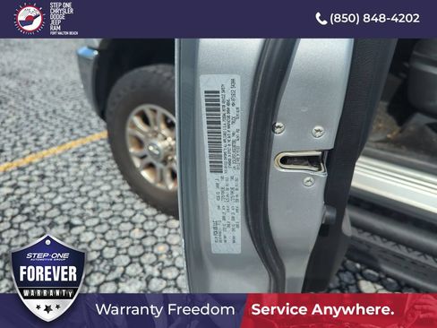 Used 2016 RAM 2500 Laramie AWD/4WD image 27