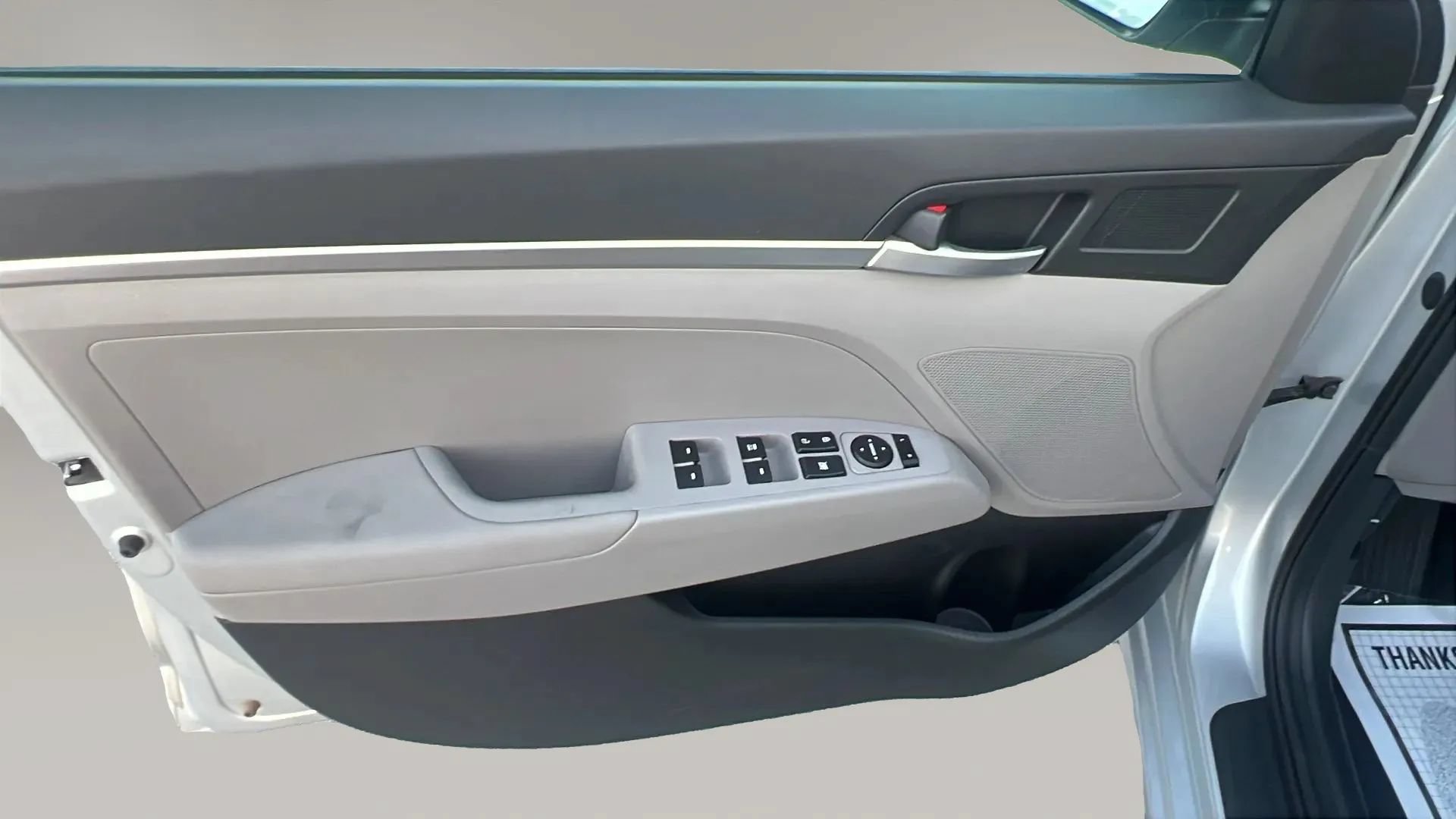 Used 2019 Hyundai Elantra SE FWD image 20