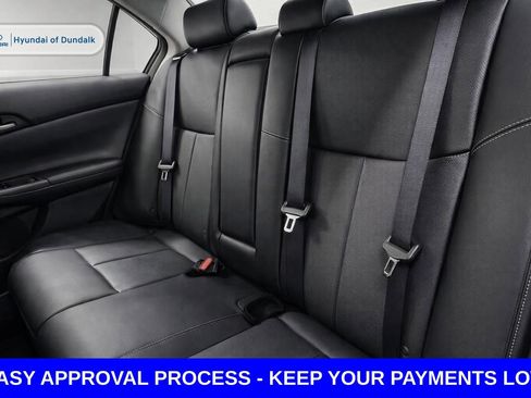 Used 2016 Nissan Altima 2.5 SL w/ 2.5 Technology Package image 18