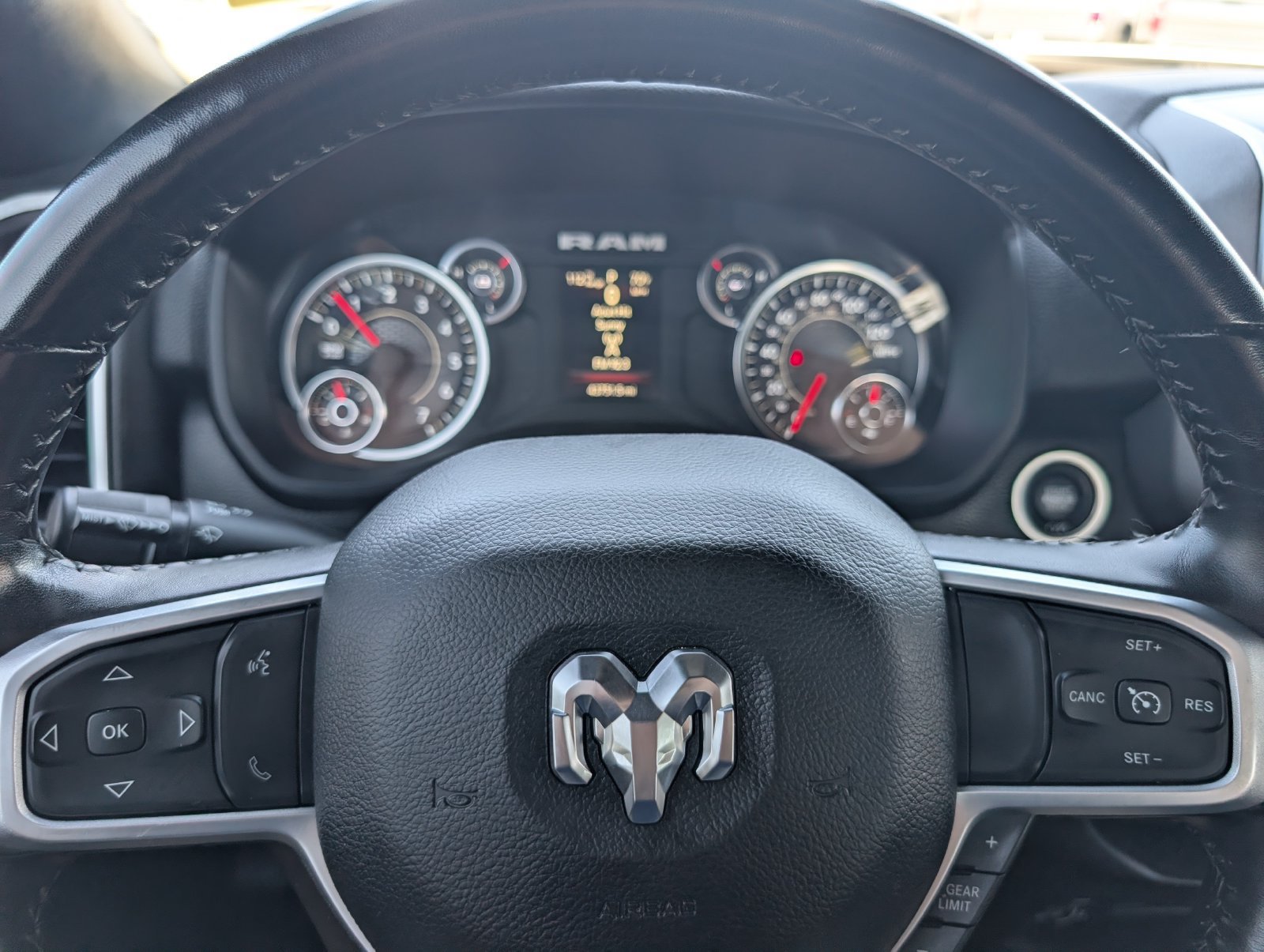 Used 2024 RAM 2500 Big Horn AWD/4WD image 21