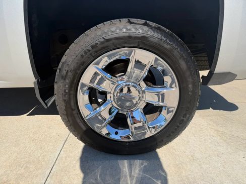 Used 2018 Chevrolet Silverado 1500 LTZ w/ Sport Package AWD/4WD image 74