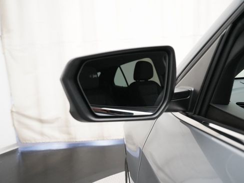 Used 2024 Chevrolet Equinox LT w/ LPO, Floor Liner Package image 25