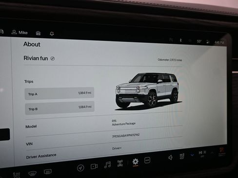 Used 2023 Rivian R1S Adventure image 16