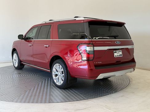 Used 2018 Ford Expedition Max Platinum AWD/4WD image 3