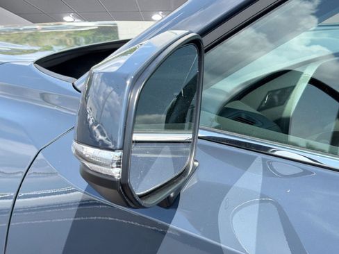 Used 2025 Toyota Grand Highlander FWD image 21