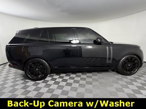 Used 2025 Land Rover Range Rover Long Wheelbase SE image 7