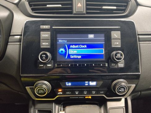 Used 2020 Honda CR-V LX image 25